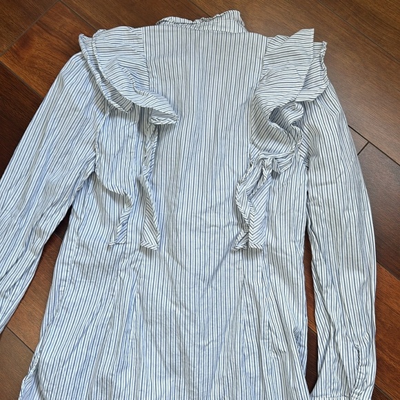 BCBGMaxazria Women’s Ruffle Front Long Sleeve Stripped Blouse XS - Picture 6 of 6